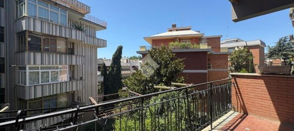 3 chambres Appartement à Rome, Italy No. 339963 12