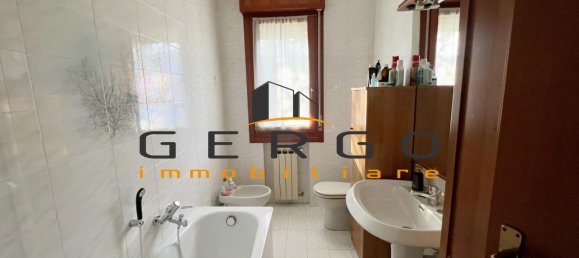 4 rooms Apartment in Selvazzano Dentro, Italy No. 2903 36