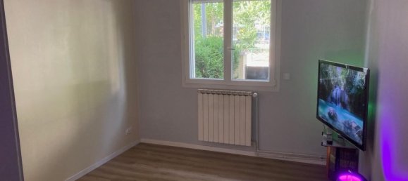 Квартира с 2 спальнями в Рюэй-Мальмезон, Франция № 172579 23