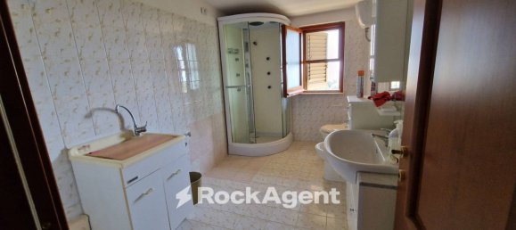 2 bedrooms Apartment in Soveria Simeri, Italy No. 291289 11