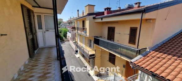2 bedrooms Apartment in Soveria Simeri, Italy No. 291289 7