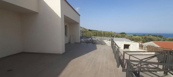 Villa de 2 habitaciónes en Mattinata, Italy No. 289389 3