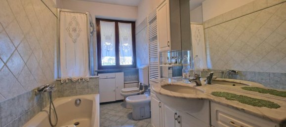 9 rooms Villa in Bra, Italy No. 227383 30