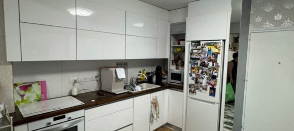 Квартира с 3 спальнями в Ливадия, Кипр № 26075 4