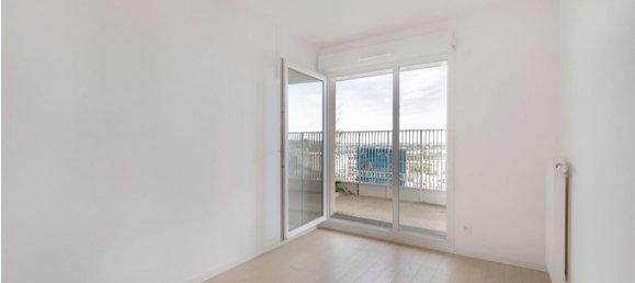 4 bedrooms Apartment in Gennevilliers, France No. 176050 12