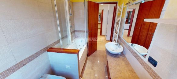 Apartamento de 5 habitaciónes en Chiaravalle, Italy No. 104321 7