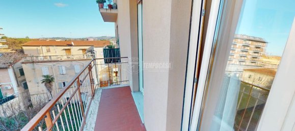 Apartamento de 5 habitaciónes en Chiaravalle, Italy No. 104321 20