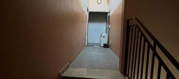 Studio in Limbiate, Italy, Nr. 6974 7