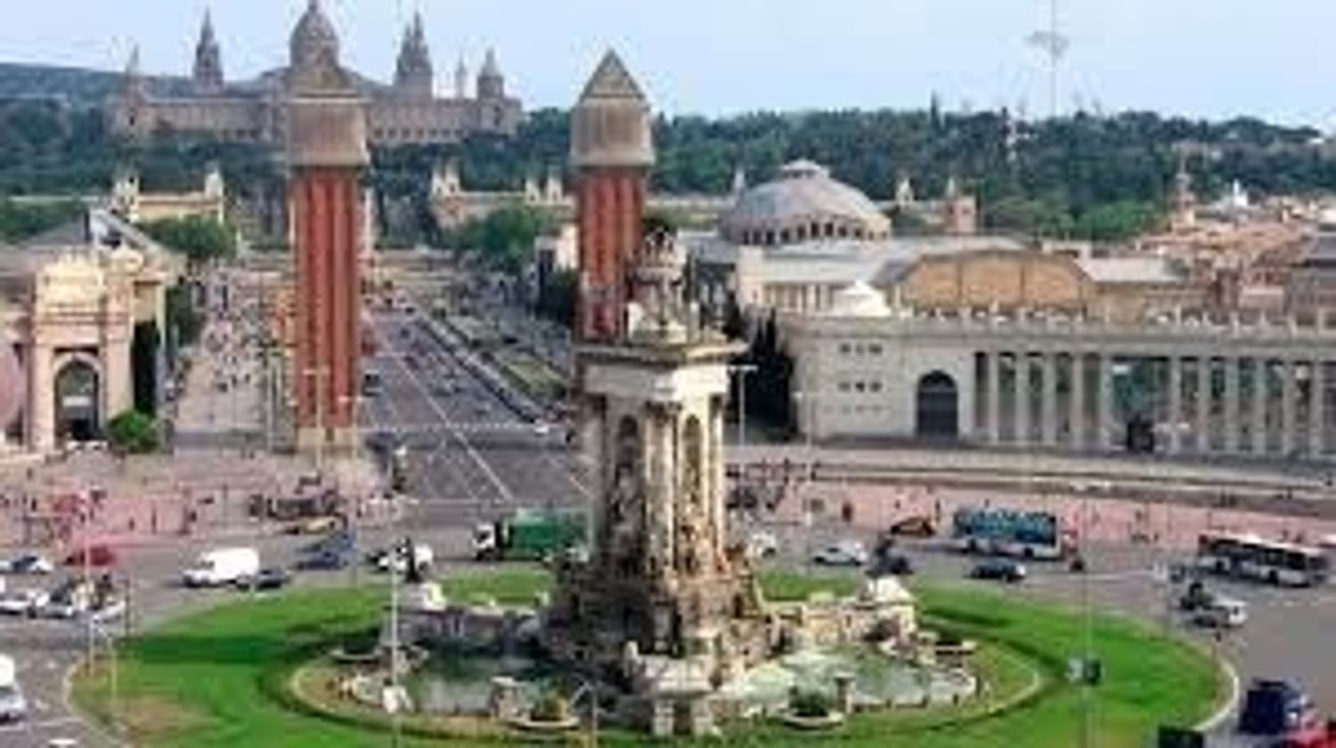 Gebäude in Ciutat Vella, Spain 292m², Nr. 105970