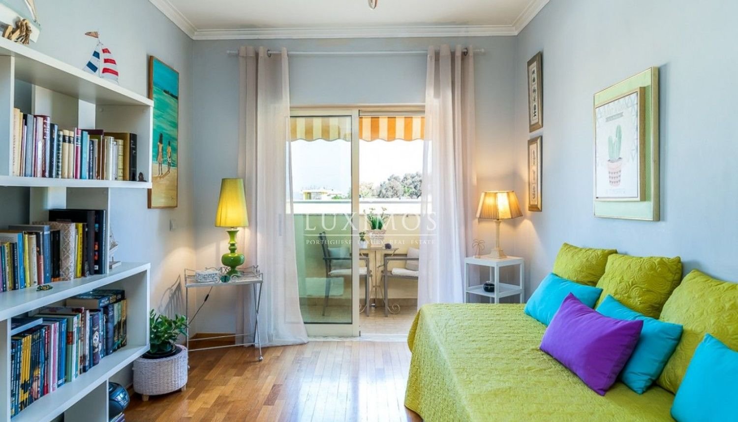 4 bedrooms Apartment in Faro, Portugal No. 90026