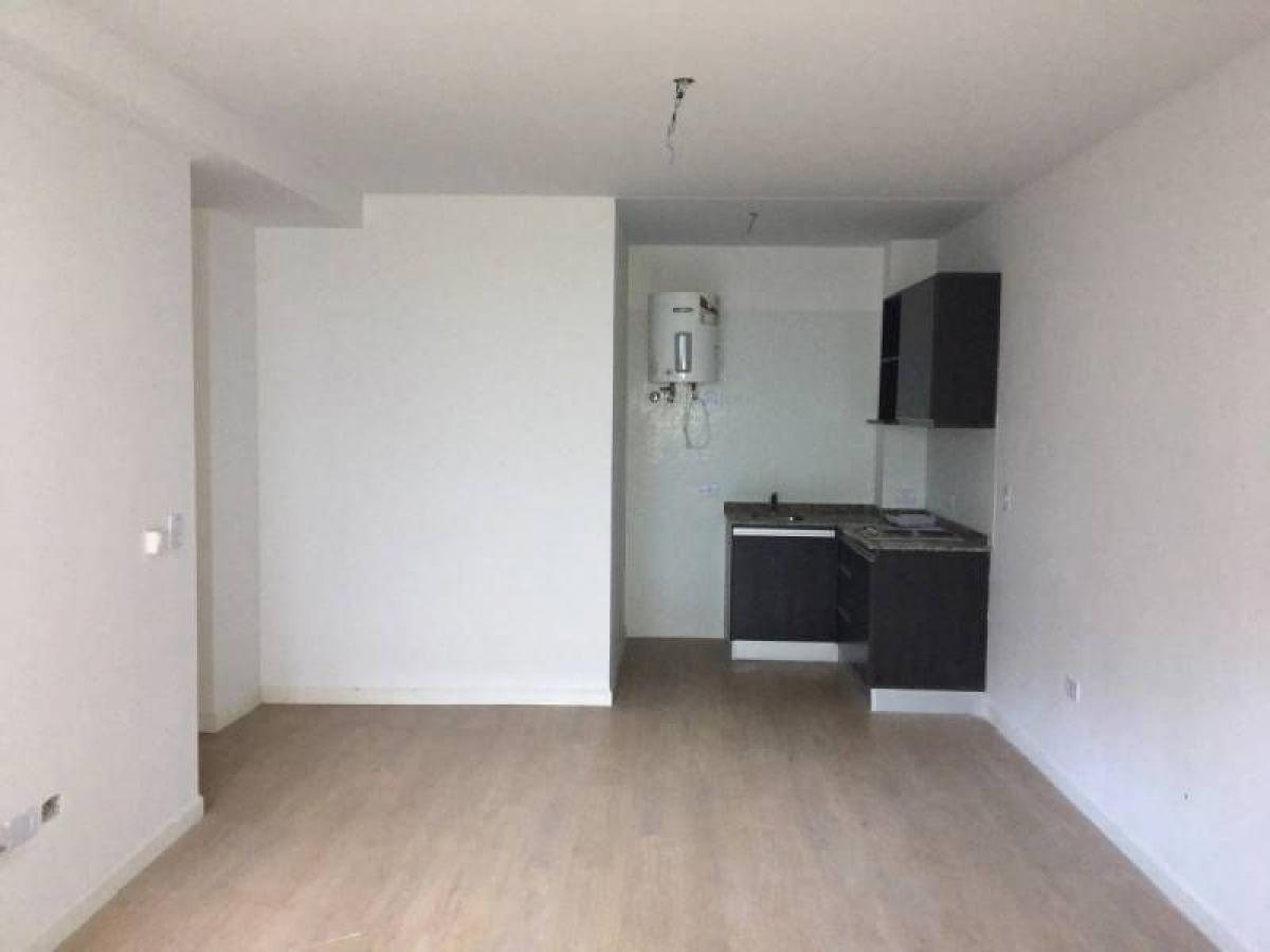 Studio in Buenos Aires, Argentina No. 95095