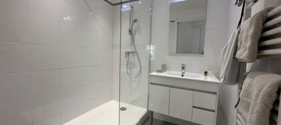 2 Schlafzimmer Wohnung in Calvi, France, Nr. 304195 9