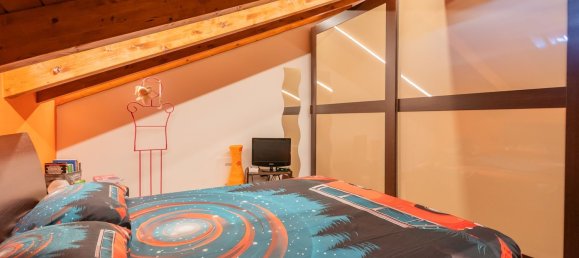 Дуплекс с 2 комнатами в Орнаго, Италия № 307639 4