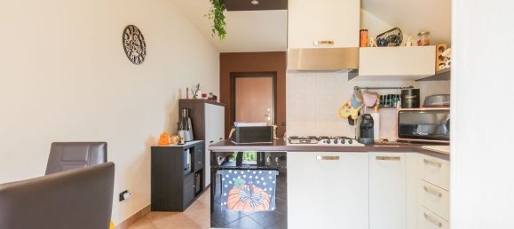 Дуплекс с 2 комнатами в Орнаго, Италия № 307639 35