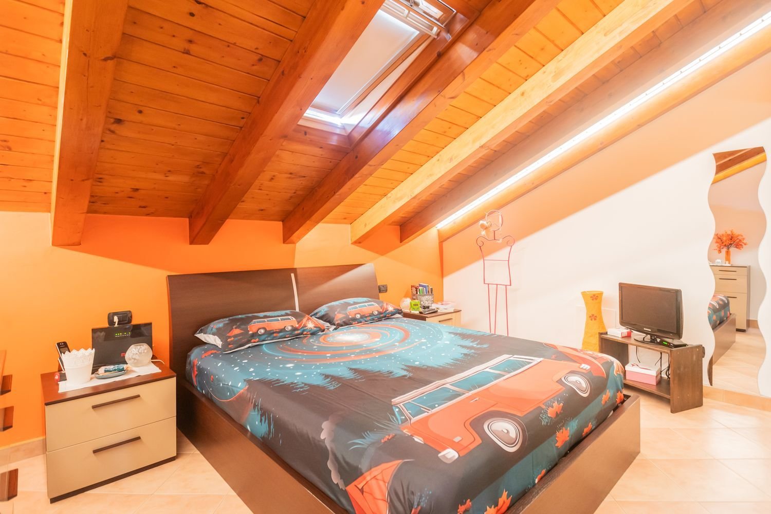 Дуплекс с 2 комнатами в Орнаго, Италия № 307639