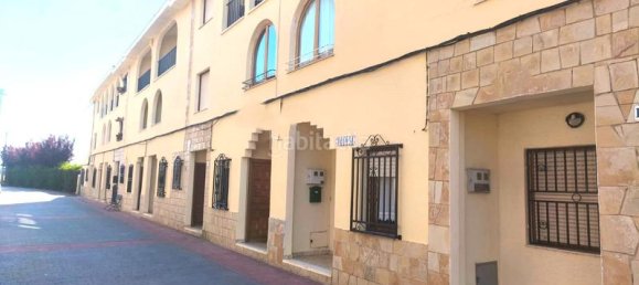 Дом с 4 спальнями в Ла-Риоха, Испания № 169698 2