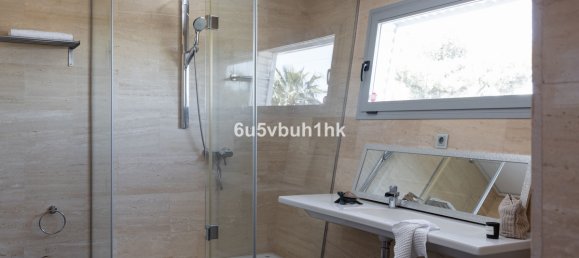 5 bedrooms Villa in Alhaurin de la Torre, Spain No. 135215 26