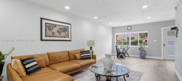 3 bedrooms Villa for rent in Miami, Miami-Dade, Florida, USA № 614731 7