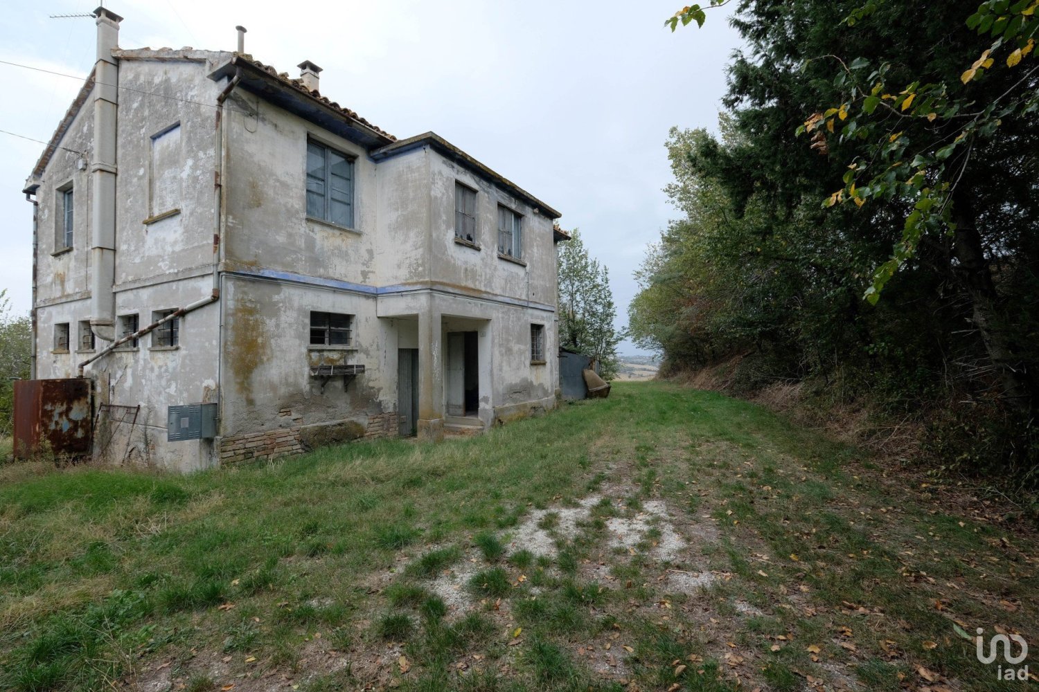 4 chambres Villa à Belvedere Ostrense, Italy No. 151502