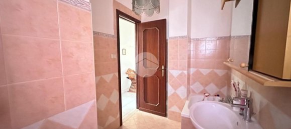 Apartamento de 4 dormitorios en Palermo, Italy No. 315600 13