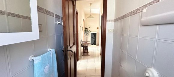 Apartamento de 4 dormitorios en Palermo, Italy No. 315600 20