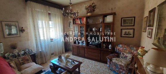 Дом с 4 спальнями в Кальчиная, Италия № 349648 9