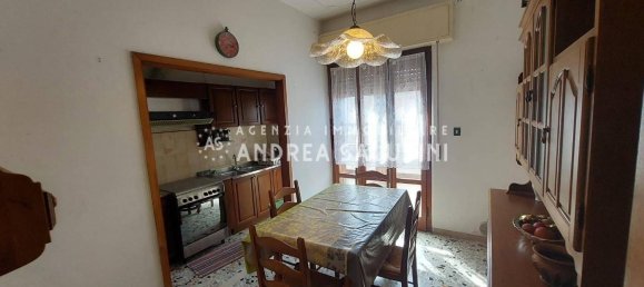 Дом с 4 спальнями в Кальчиная, Италия № 349648 15