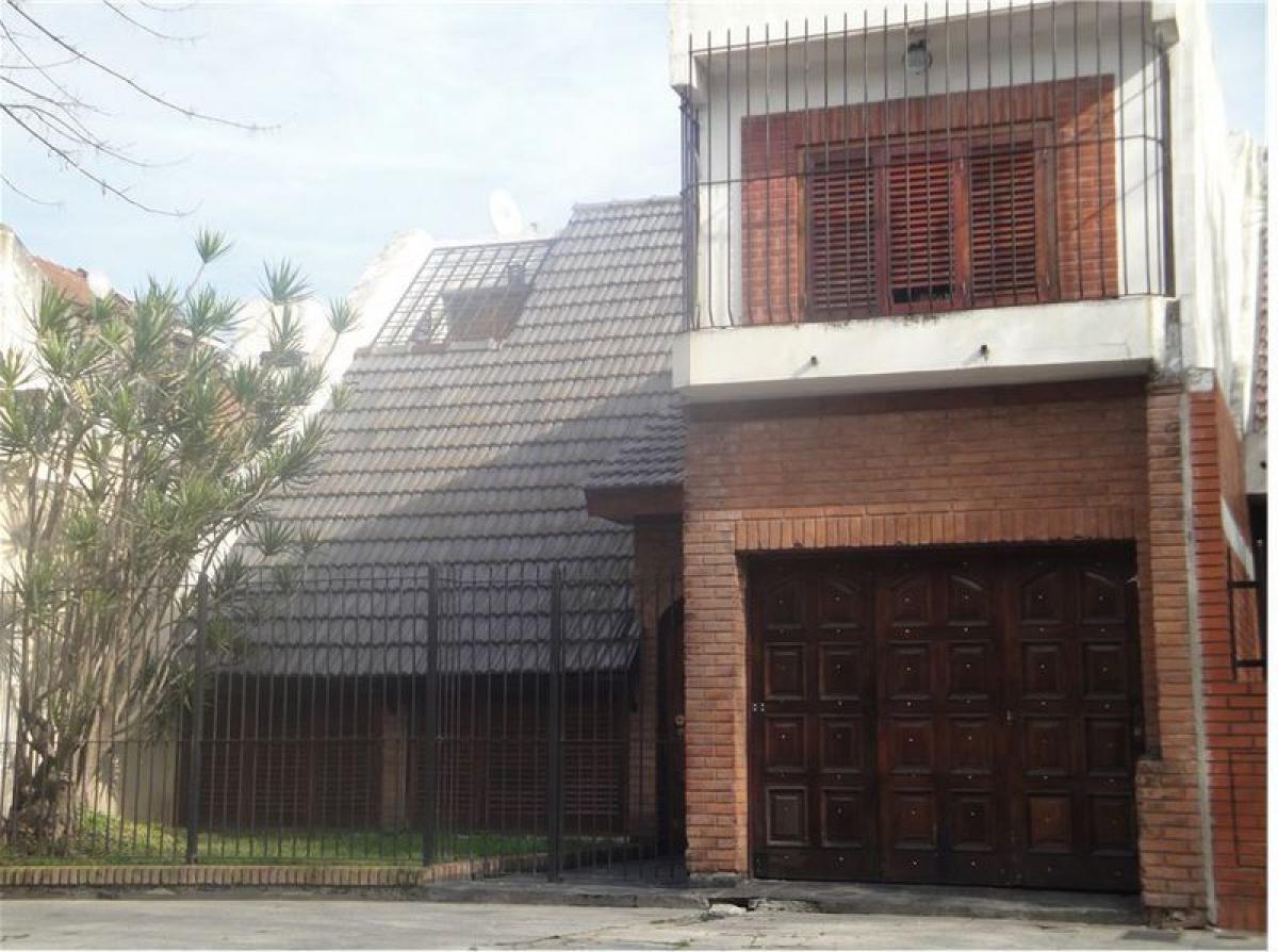 4 bedrooms House in Buenos Aires, Argentina No. 88264