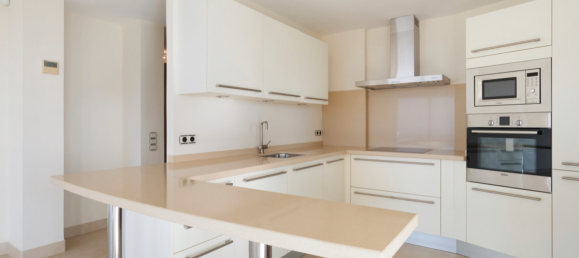 Ático de 3 dormitorios en Marbella, Spain No. 94881 18