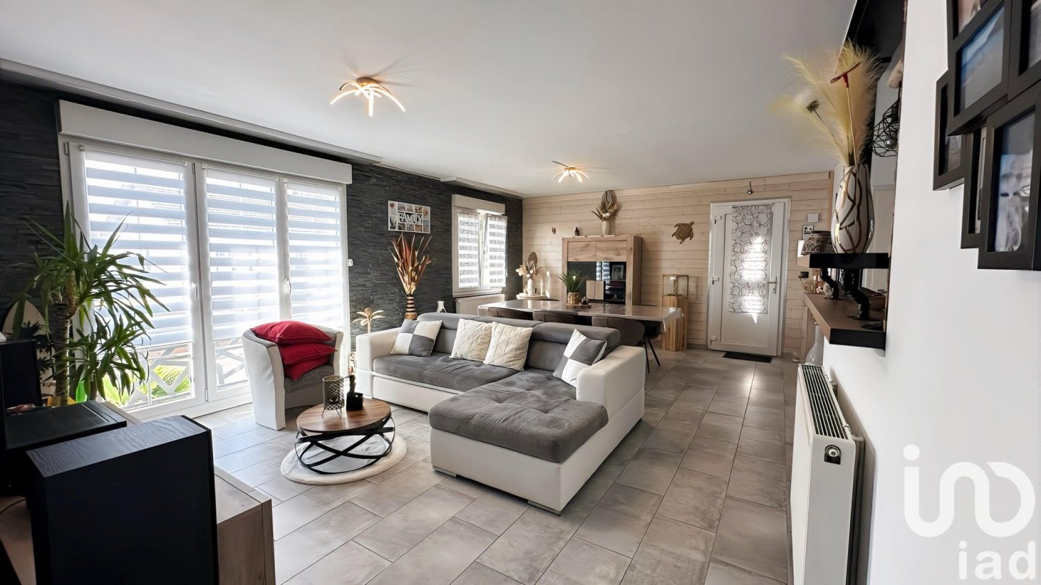 3 bedrooms House in Creutzwald, France No. 256711