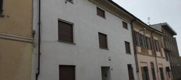 2-Zimmer Haus in Sannazzaro de' Burgondi, Italy, Nr. 193995 2