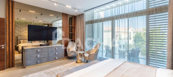 Вилла с 5 спальнями в Дубай, ОАЭ № 28022 27