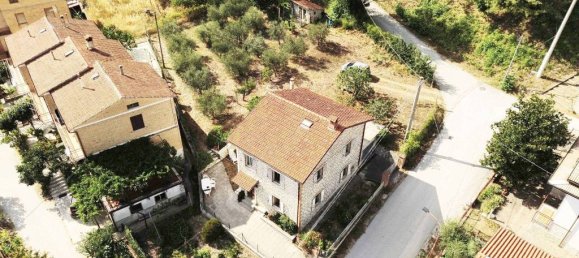 7غرفة فيلا في Gubbio, Italy رقم 266184 3