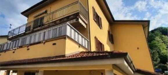 5 rooms Apartment in La Spezia, Italy No. 280372 20