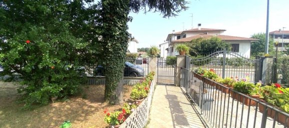 Villa de 3 dormitorios en Collecchio, Italy No. 11405 33