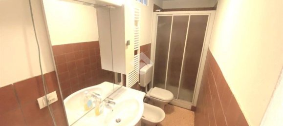 Villa de 3 dormitorios en Collecchio, Italy No. 11405 9