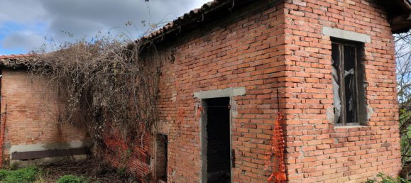 8 rooms House in Valsamoggia, Italy No. 8440 26