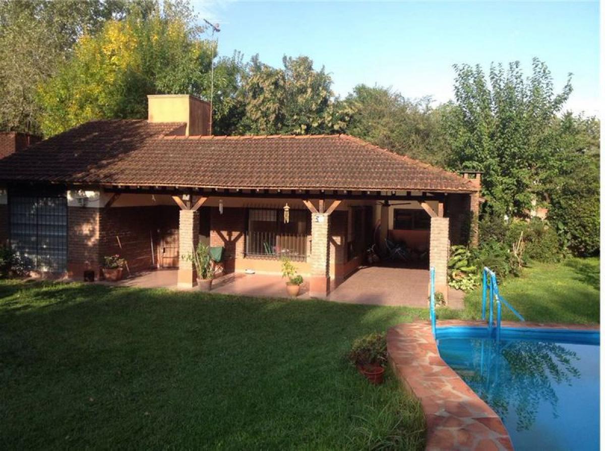 Studio in Pilar, Argentina No. 3986