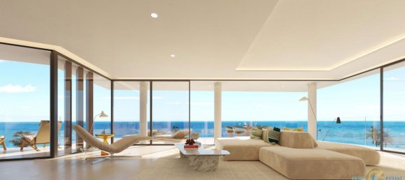 3 bedrooms Apartment in Estepona, Spain No. 10025 2