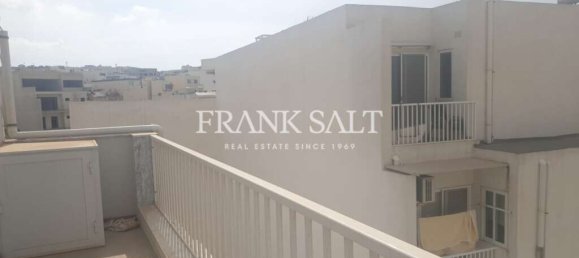 2 bedrooms Penthouse in Swieqi, Malta No. 4677 7