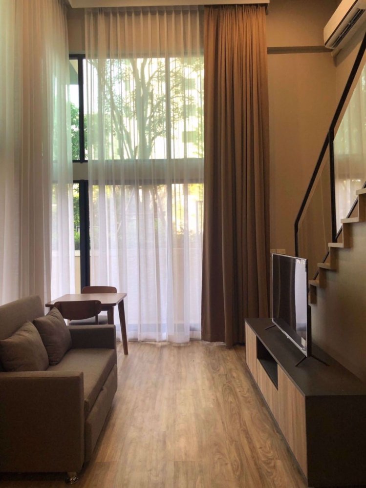 1 bedroom Duplex in Sathon, Thailand No. 9824