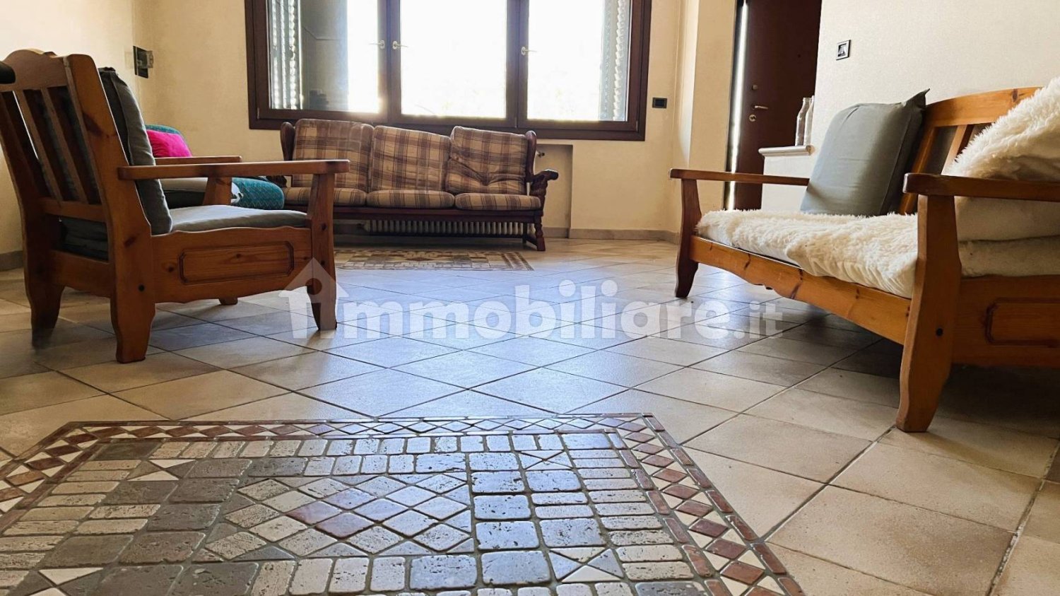 Apartamento de 2 dormitorios en Parma, Italy No. 333788