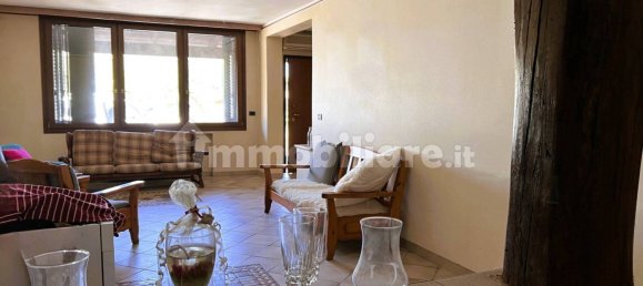 Apartamento de 2 dormitorios en Parma, Italy No. 333788 3