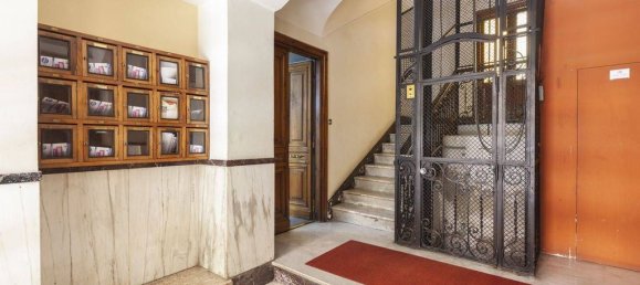2 Schlafzimmer Wohnung in Rome, Italy, Nr. 276824 5