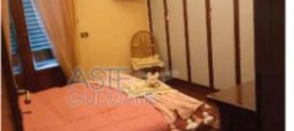 4-salle Appartement à Pescia, Italy No. 40779 39