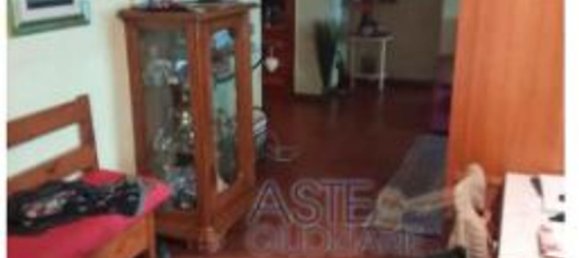 4-salle Appartement à Pescia, Italy No. 40779 37