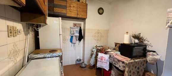 Квартира с 4 комнатами в Ливорно, Италия № 144143 16