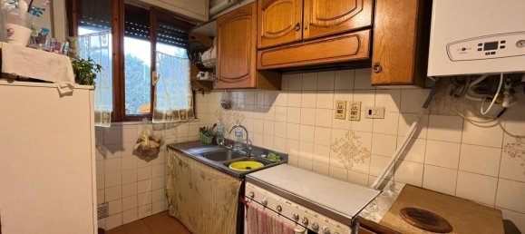 Квартира с 4 комнатами в Ливорно, Италия № 144143 15