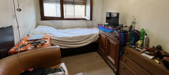 Квартира с 4 комнатами в Ливорно, Италия № 144143 19