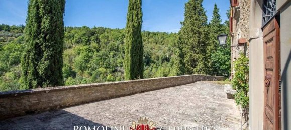 15 غرف نوم فيلا في Montone, Italy رقم 124289 15